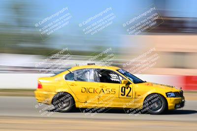 media/Sep-29-2024-24 Hours of Lemons (Sun) [[6a7c256ce3]]/StartFinish (245p-330p)/